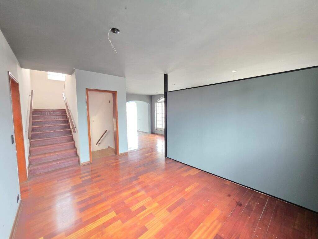 Casa para aluguel no Cidade Jardim: 