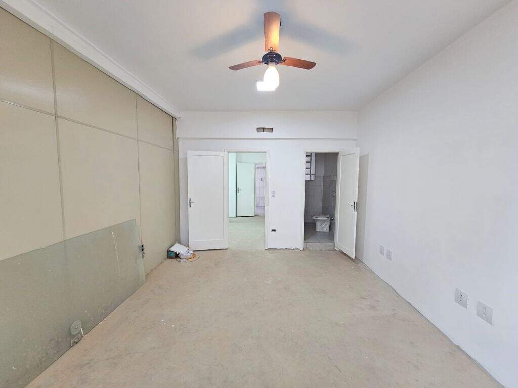 Sala para aluguel no Centro: 