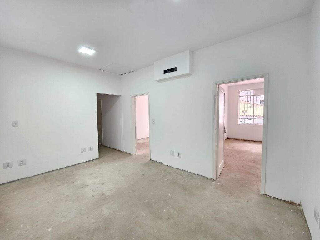 Sala para aluguel no Centro: 
