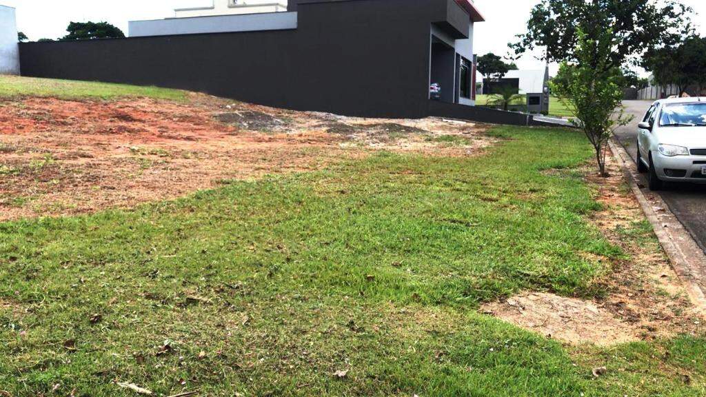 Terreno à venda no Água Branca: 