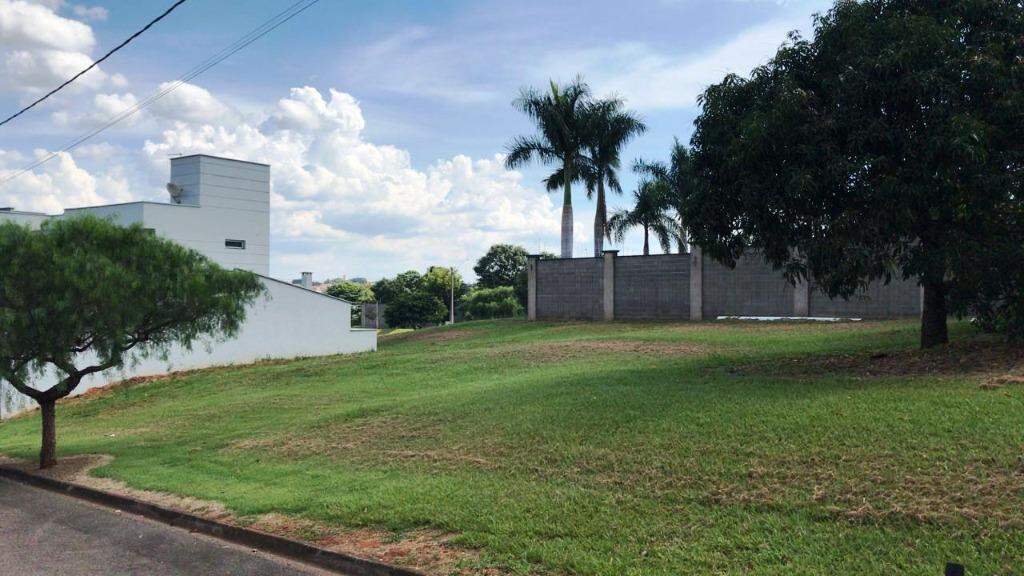 Terreno à venda no Água Branca: 