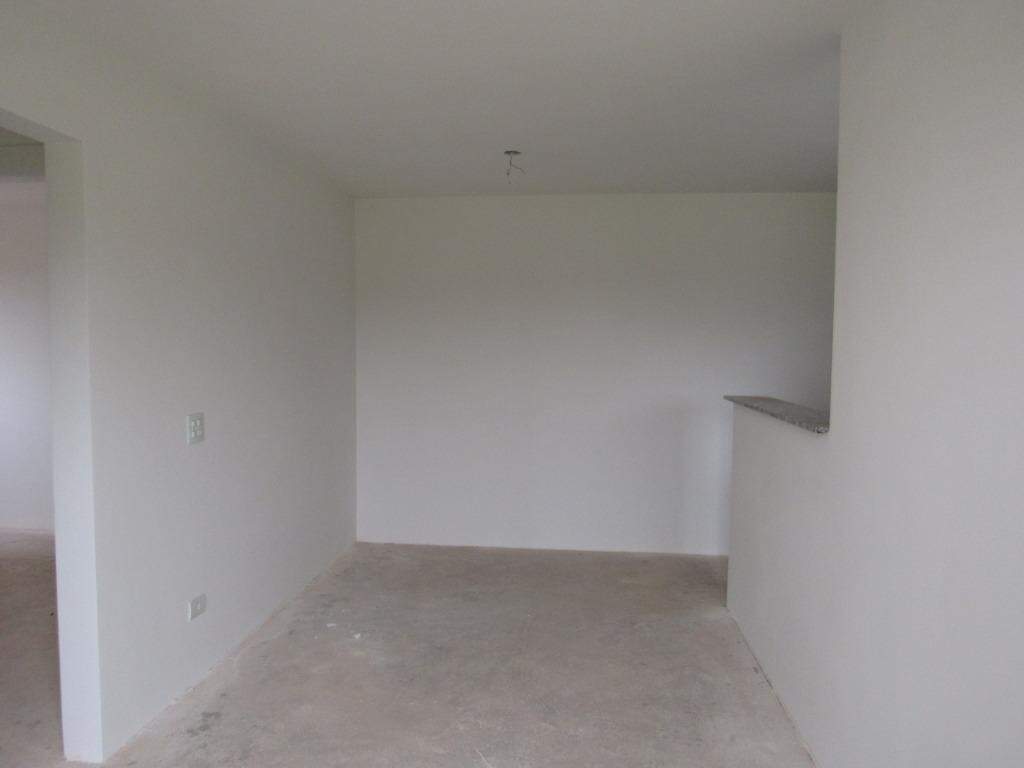Apartamento à venda no Jardim Nova Iguaçu: Apartamento com 2 dormitórios à venda, 58 m² por R$ 200.000 - Dois Córregos - Piracicaba/SP