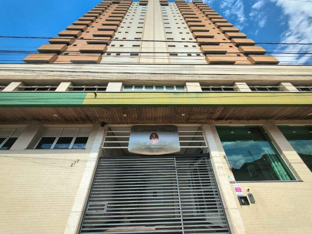 Apartamento para aluguel no Alto: 