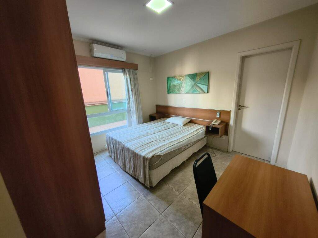 Apartamento para aluguel no Alto: 