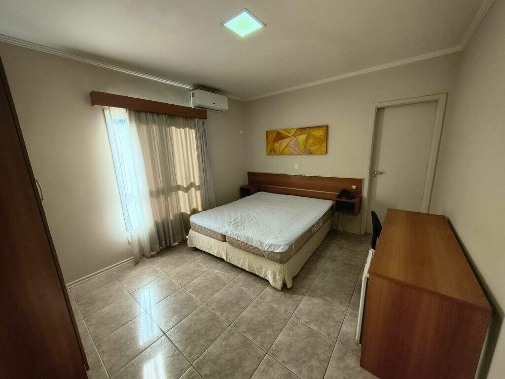 Apartamento para aluguel no Alto: 