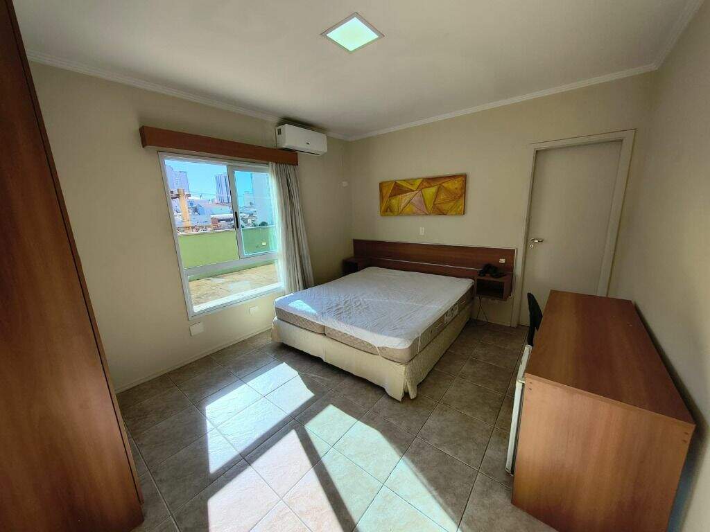 Apartamento para aluguel no Alto: 
