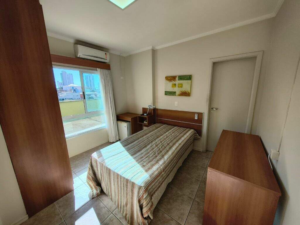 Apartamento para aluguel no Alto: 
