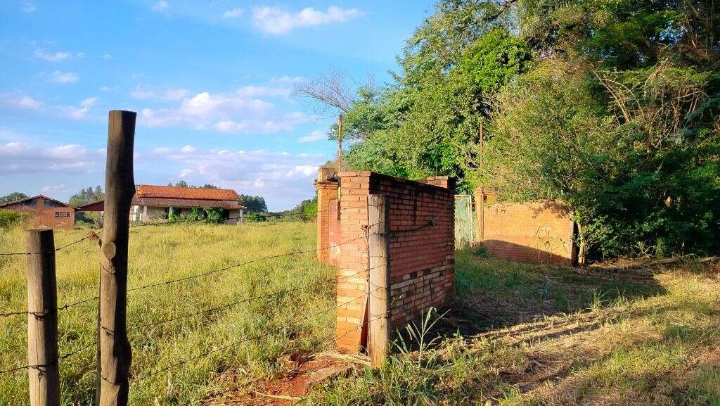 Área à venda no Água Seca: 