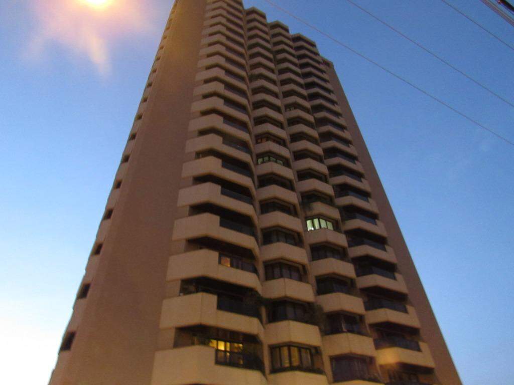 Cobertura à venda no Alto: 