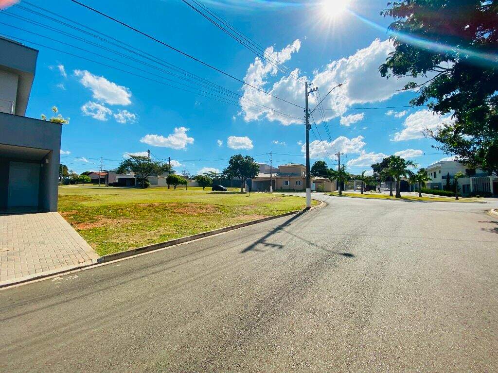 Terreno à venda no Água Branca: 