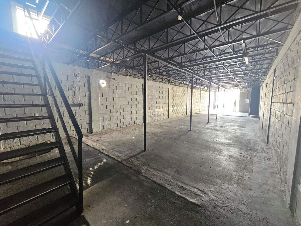 Barracão para aluguel no Paulicéia: 