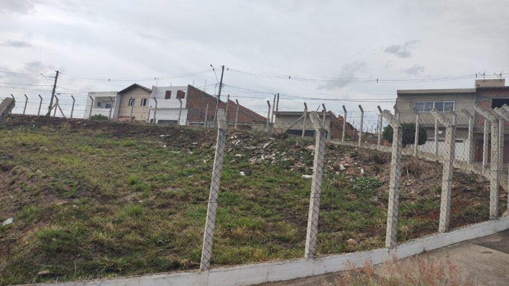 Terreno à venda no Parque Residencial Monte Rey III: 