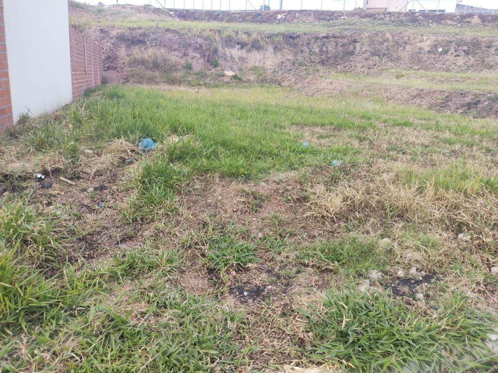 Terreno à venda no Parque Residencial Monte Rey III: 