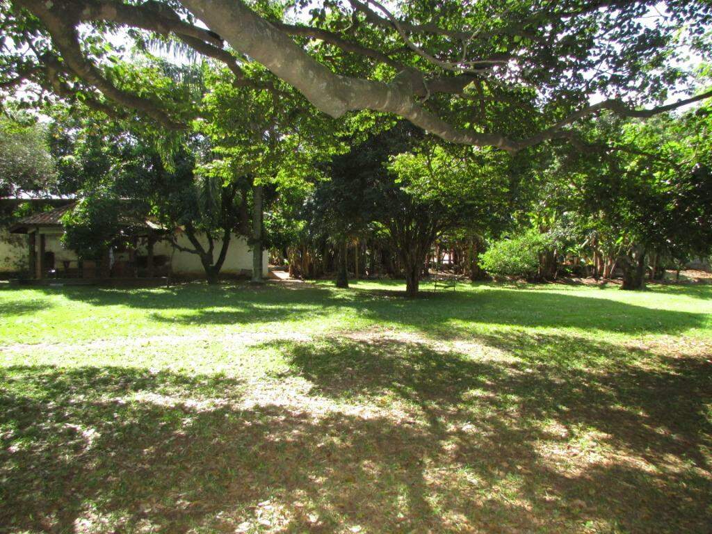 Área à venda no Jardim Belvedere: 