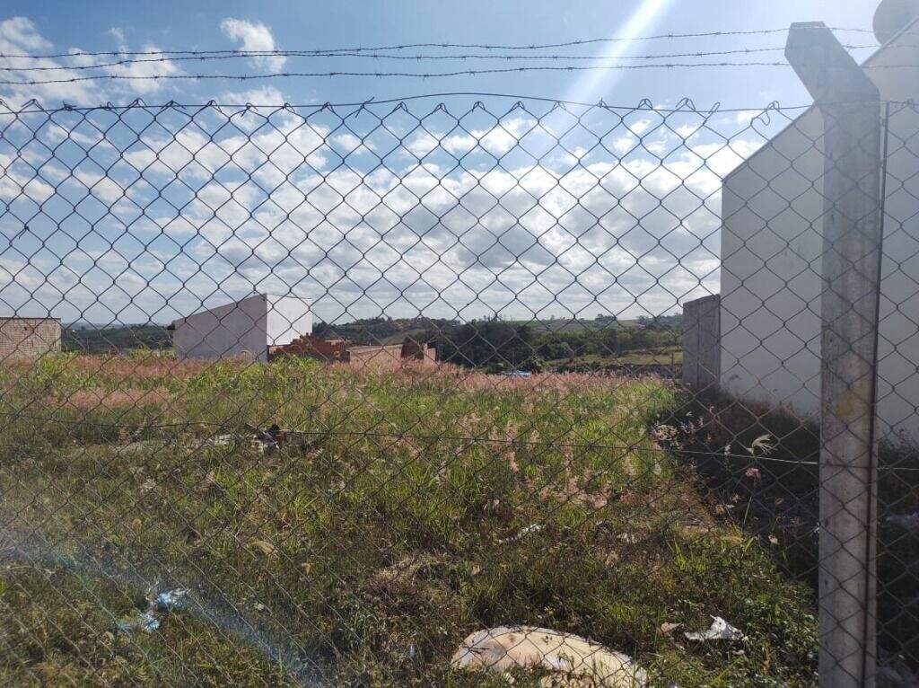 Terreno à venda no Parque Residencial Monte Rey III: 
