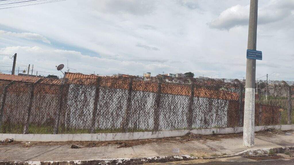 Terreno à venda no Parque Residencial Monte Rey III: 
