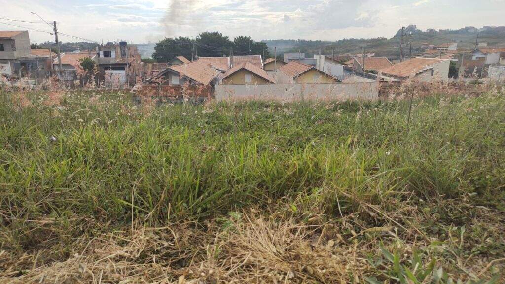 Terreno à venda no Parque Residencial Monte Rey III: 