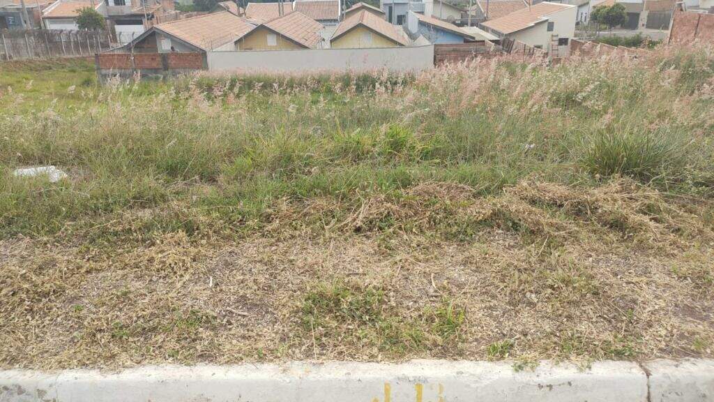 Terreno à venda no Parque Residencial Monte Rey III: 