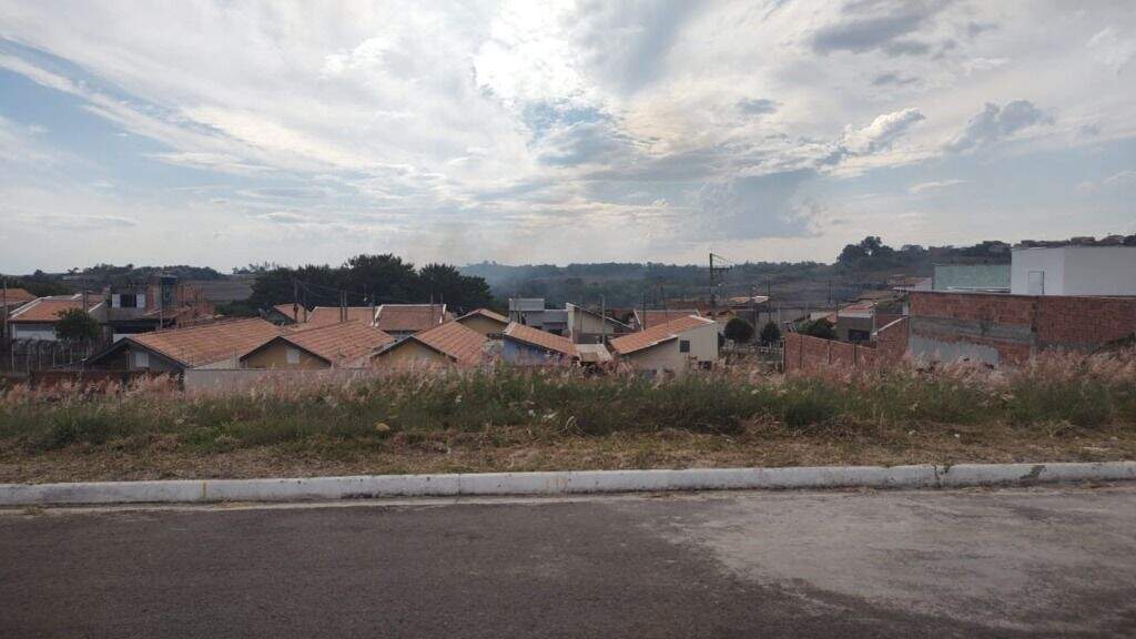 Terreno à venda no Parque Residencial Monte Rey III: 