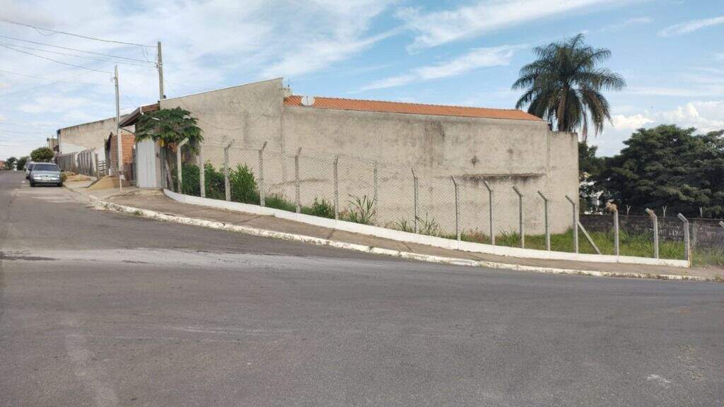 Terreno à venda no Parque Residencial Monte Rey II: 
