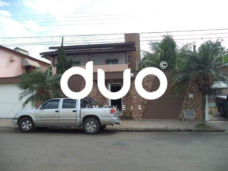 Casa à venda no Centro: 