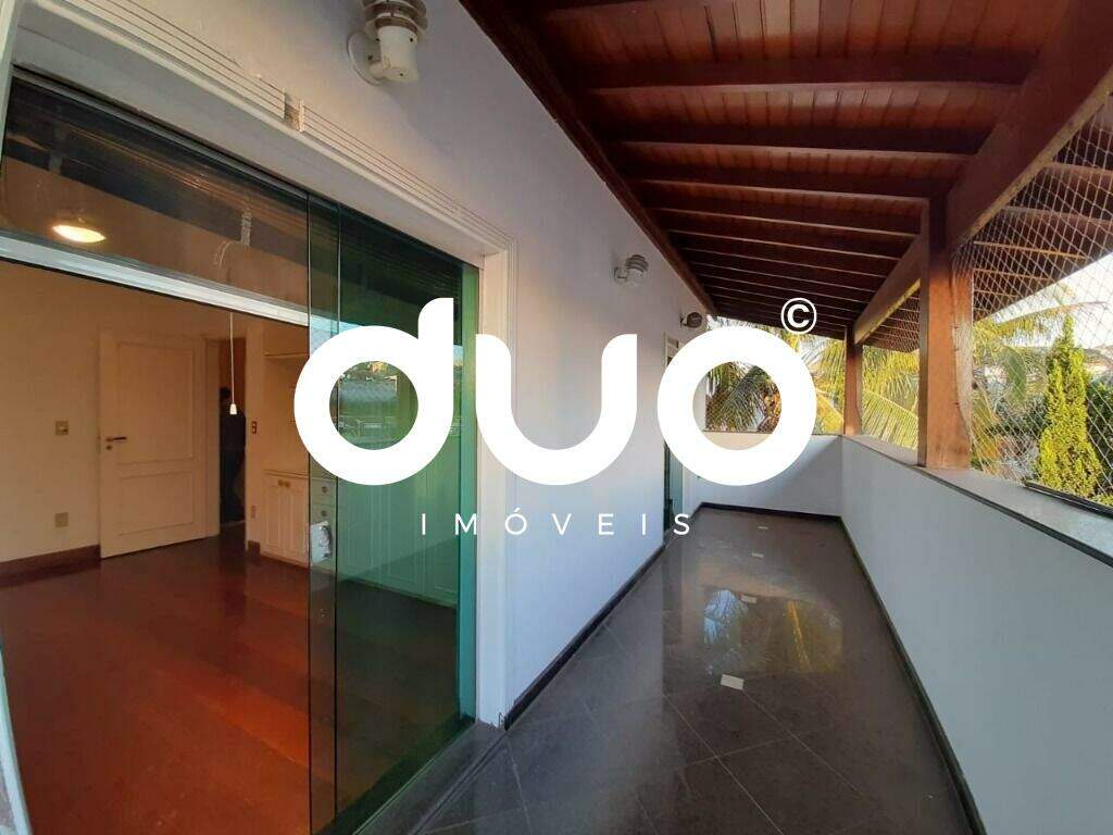Casa à venda no Centro: 