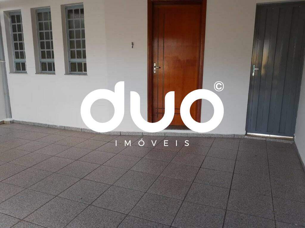 Casa à venda no Castelinho: 