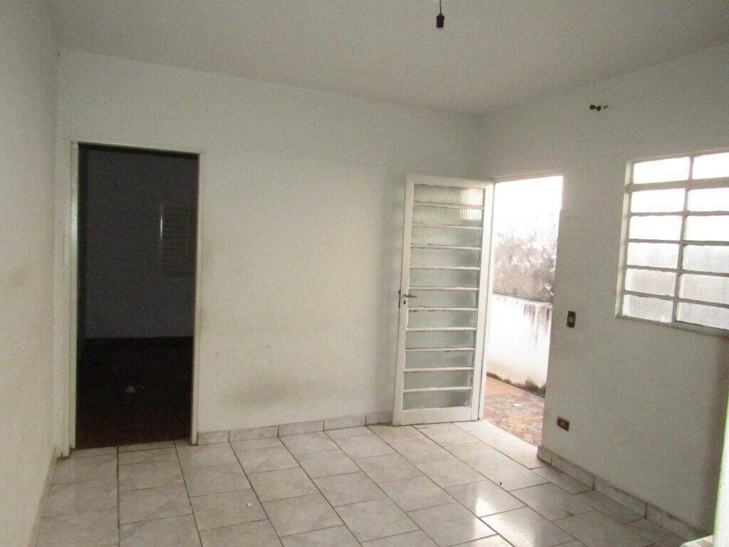 Casa para aluguel no Jardim Sol Nascente: 