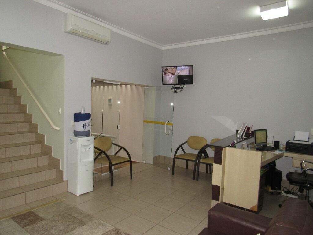 Sala para aluguel no Centro: 