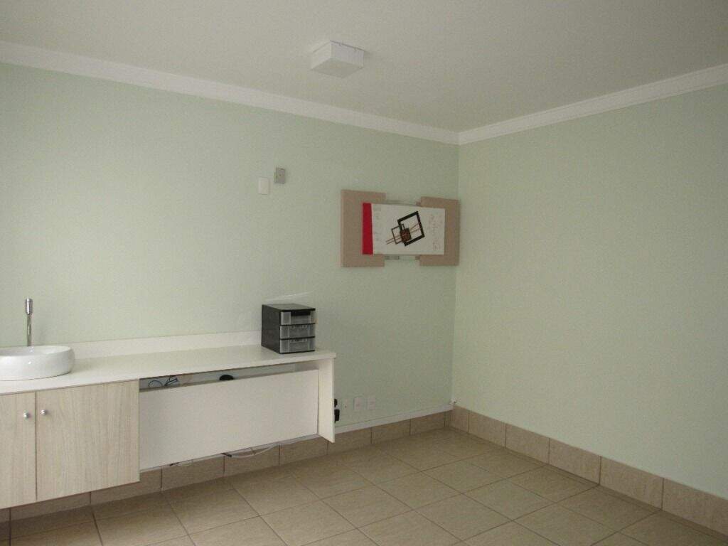 Sala para aluguel no Centro: 