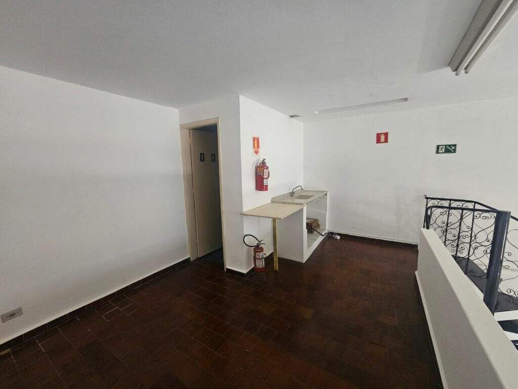 Salão para aluguel no Alto: 