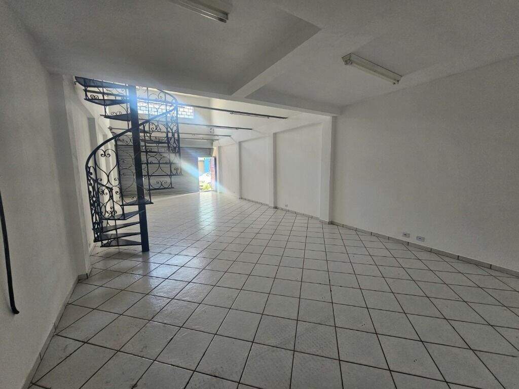 Salão para aluguel no Alto: 