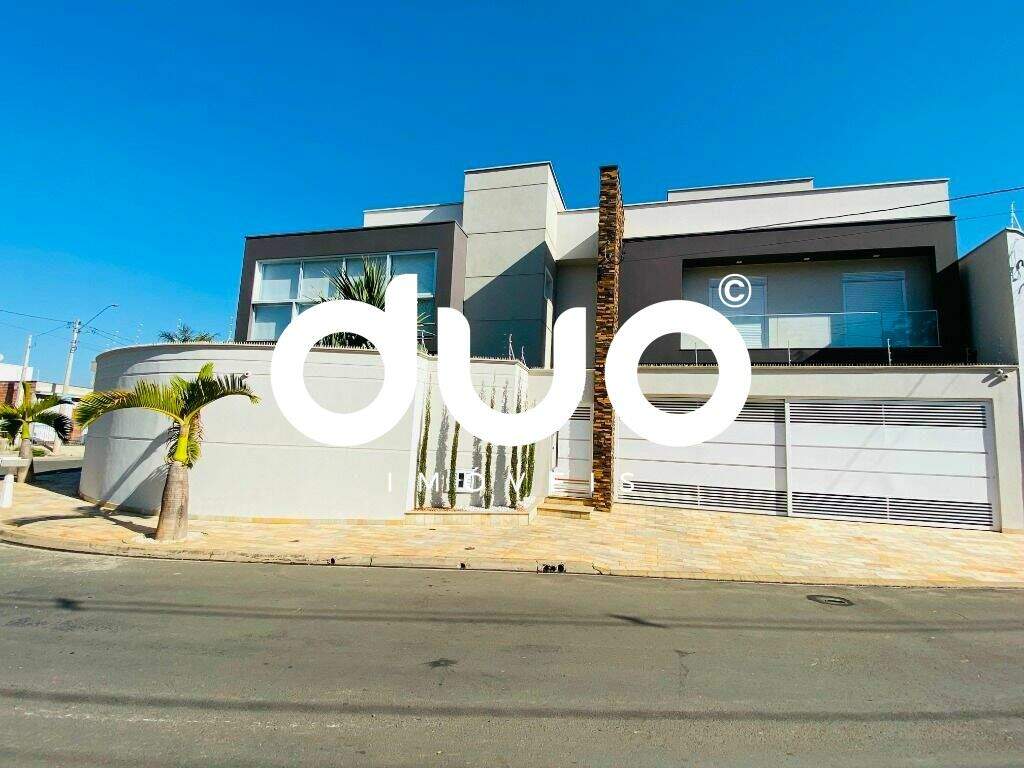 Casa à venda no Santa Terezinha: 