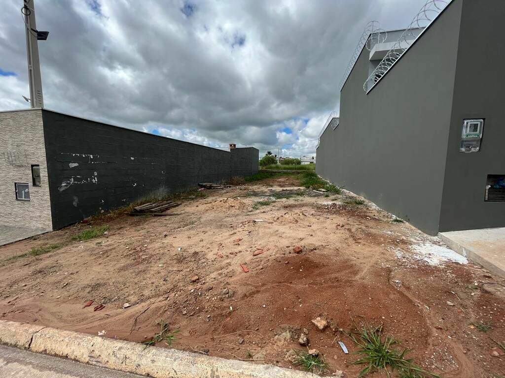 Terreno à venda no Campestre: 