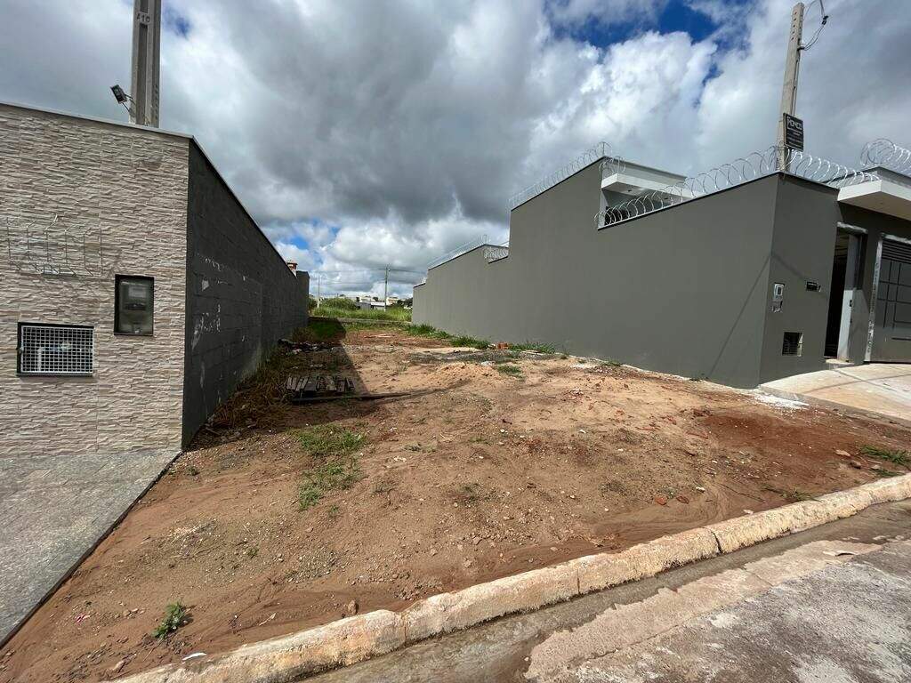 Terreno à venda no Campestre: 
