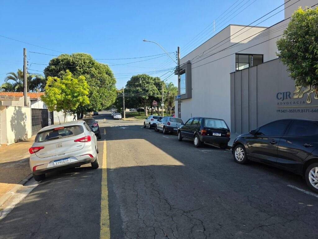 Sala para aluguel no Jardim Monumento: 