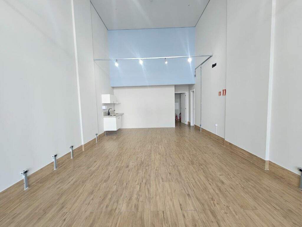 Sala para aluguel no Alemães: 