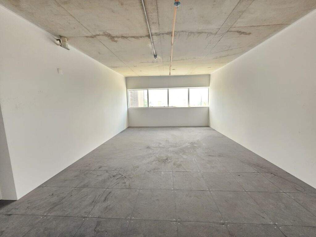 Sala para aluguel no Alemães: 