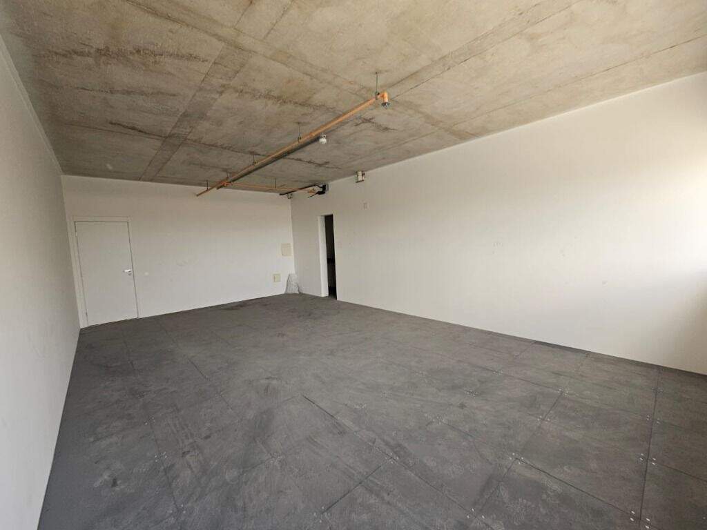 Sala para aluguel no Alemães: 