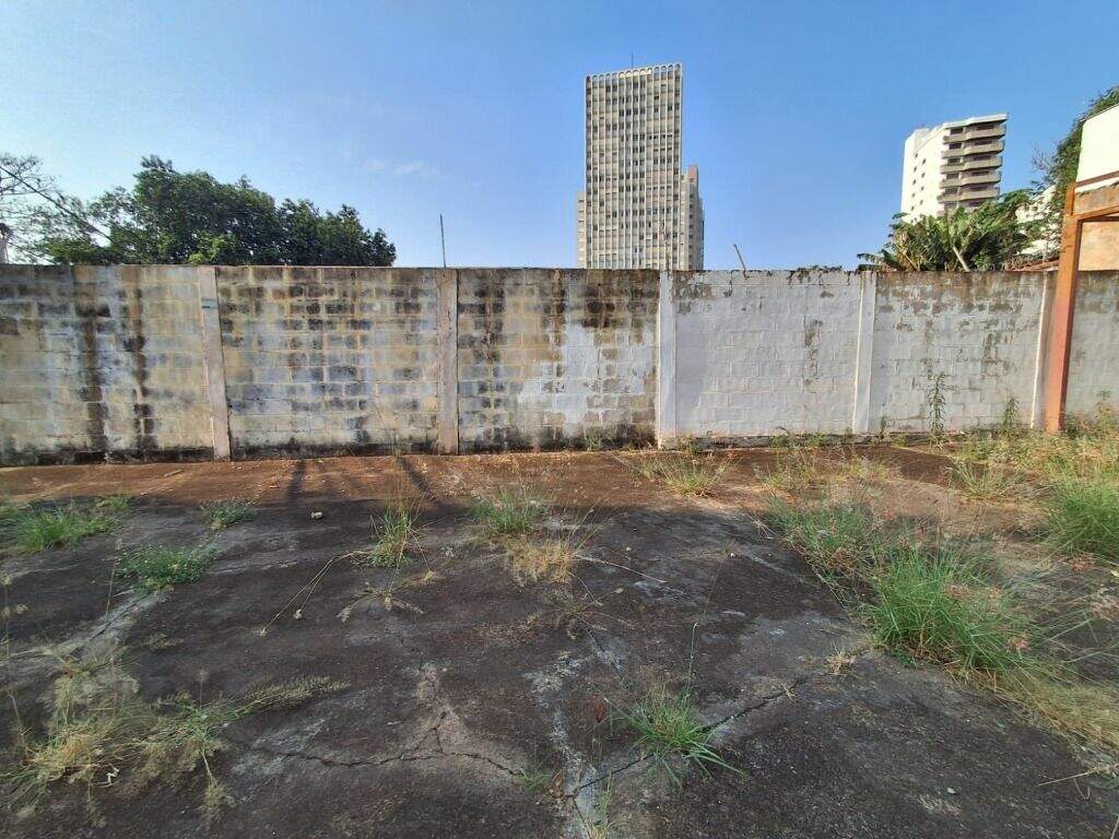 Terreno à venda no Cidade Jardim: 