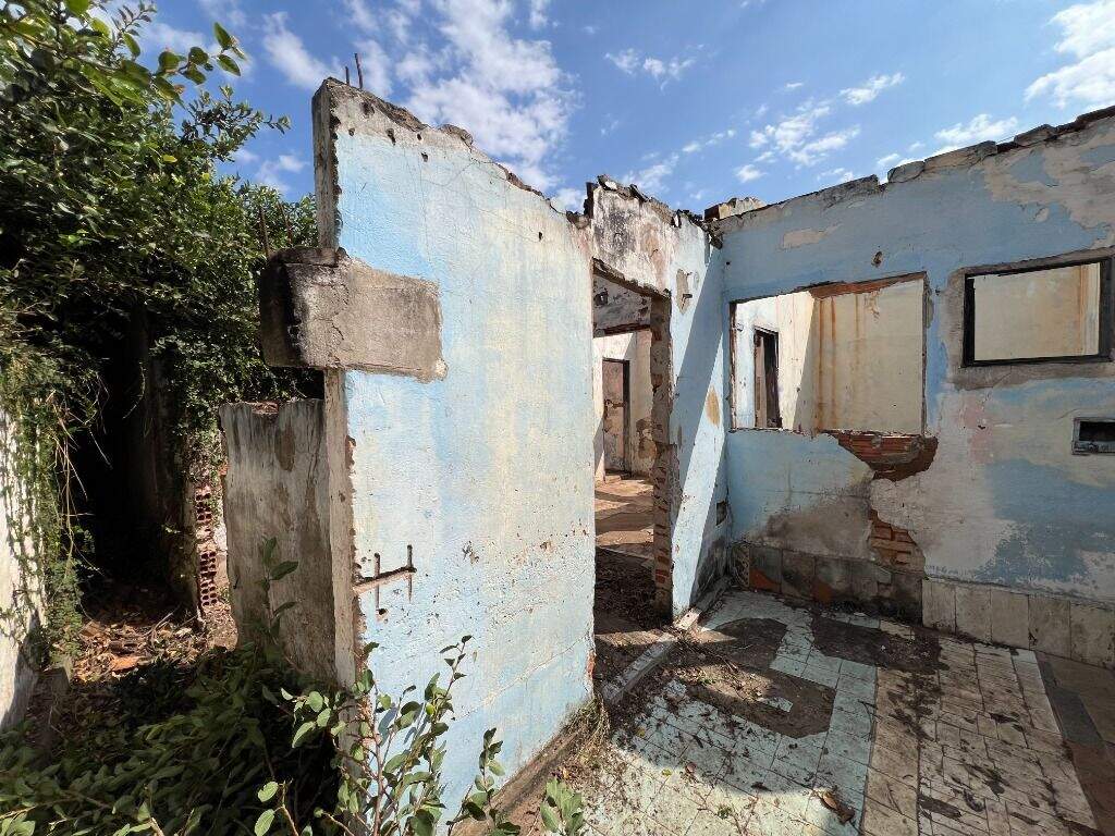 Terreno à venda no Vila Rezende: 