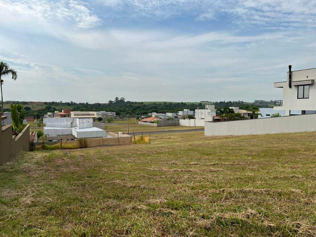 Terreno à venda no Residencial Terras de Ártemis: 