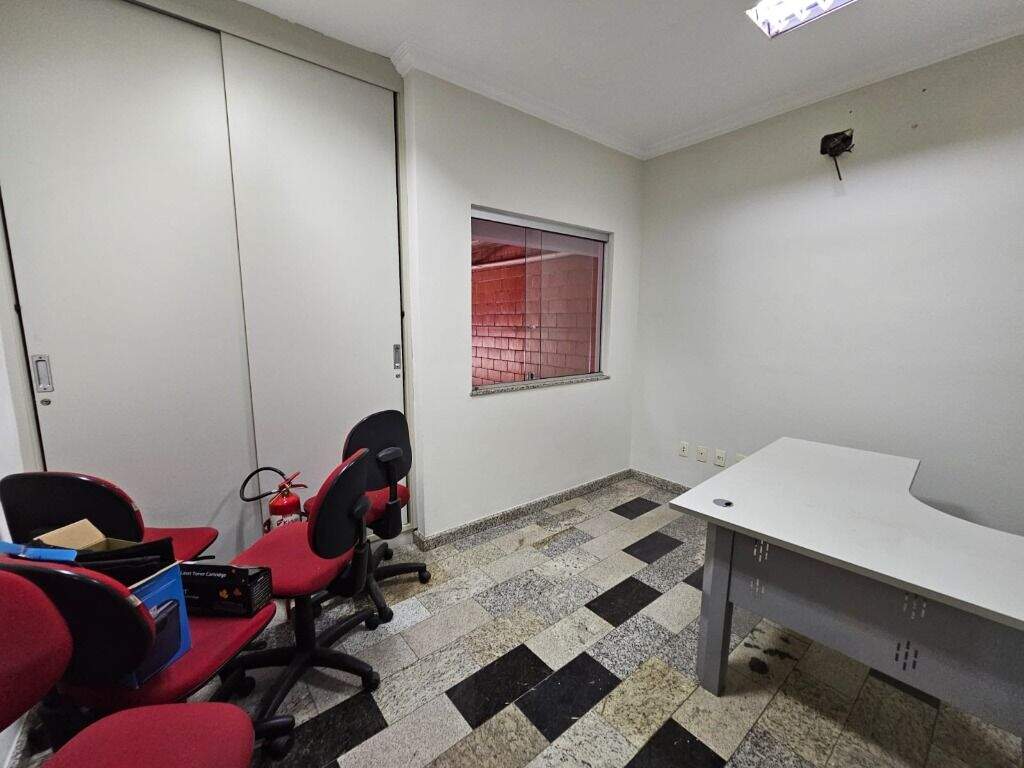 Salão para aluguel no Santa Rosa: 