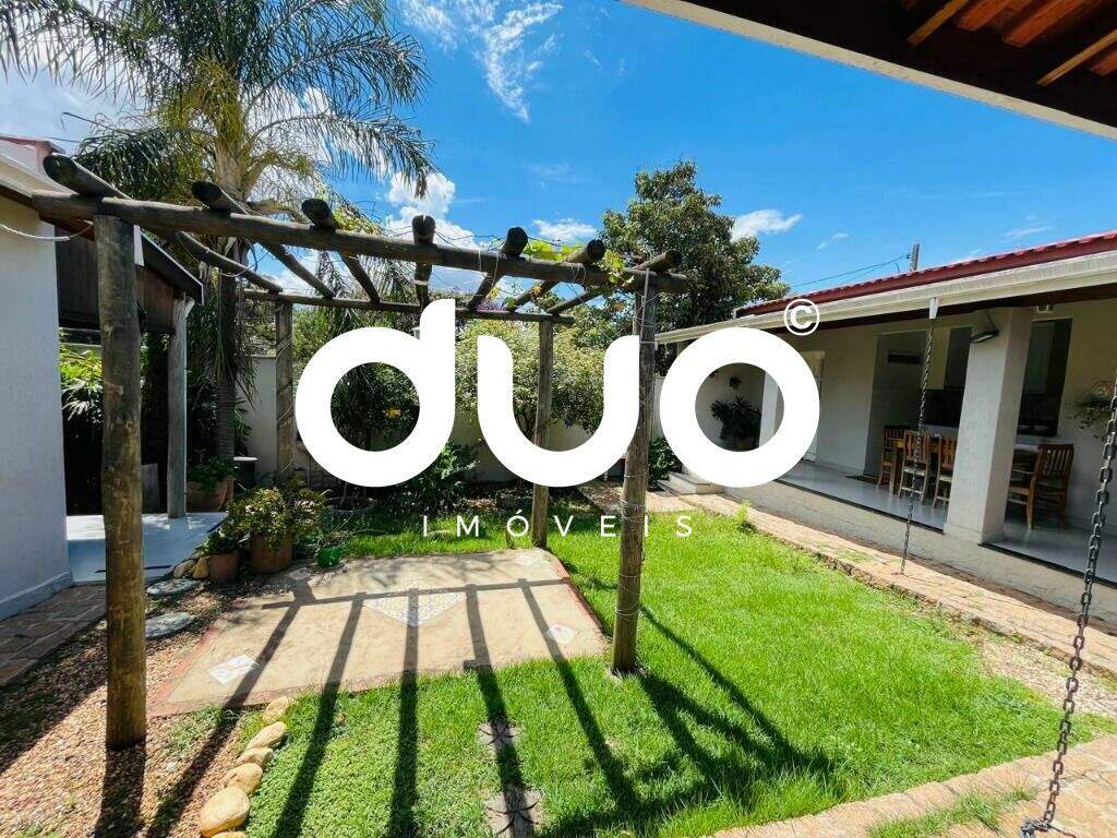 Casa à venda no Jardim Abaeté: 