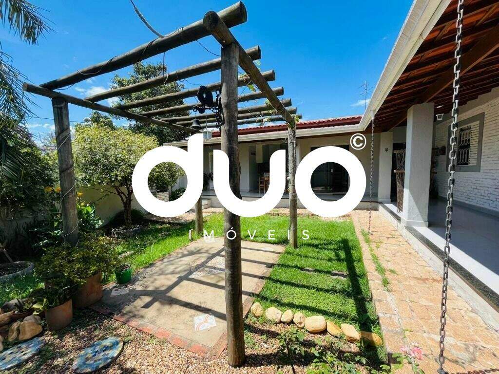 Casa à venda no Jardim Abaeté: 