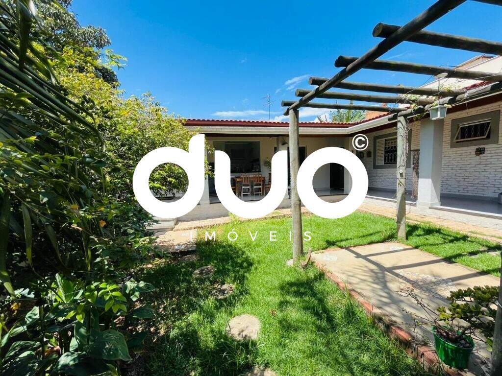 Casa à venda no Jardim Abaeté: 