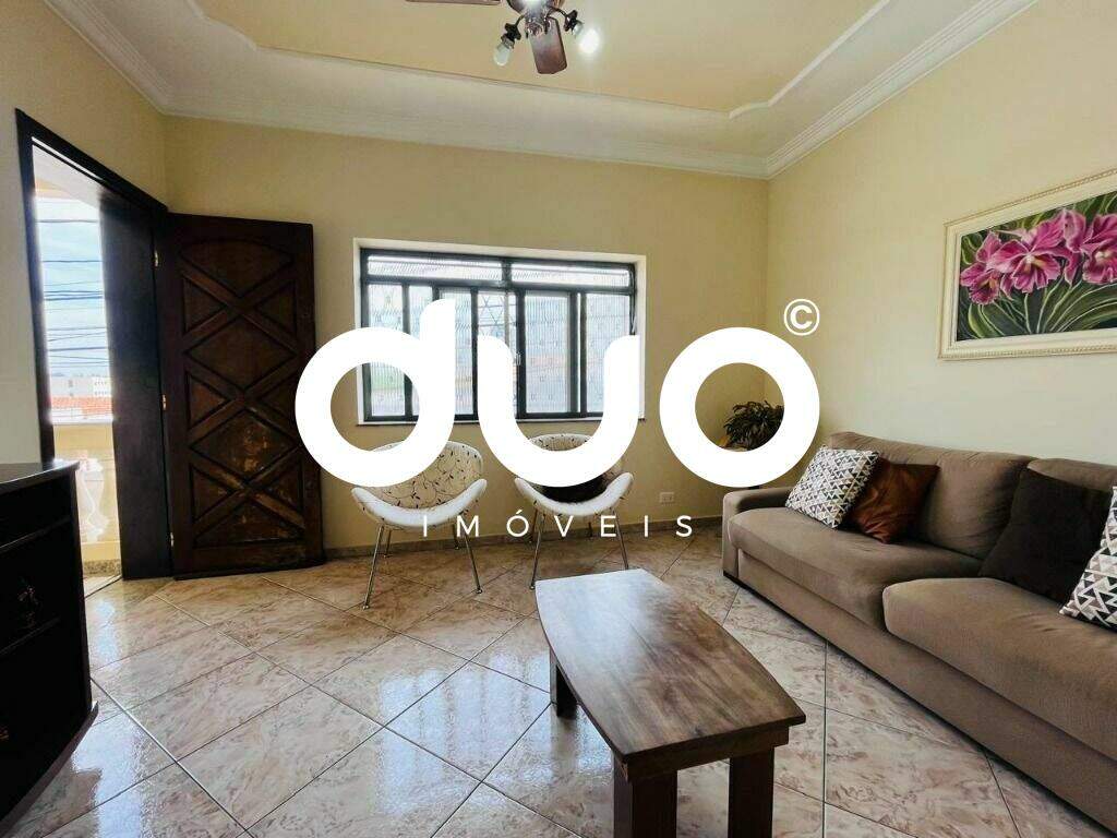 Casa à venda no Centro: 