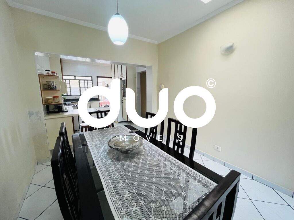 Casa à venda no Centro: 
