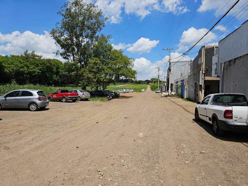 Barracão à venda no Taquaral: 