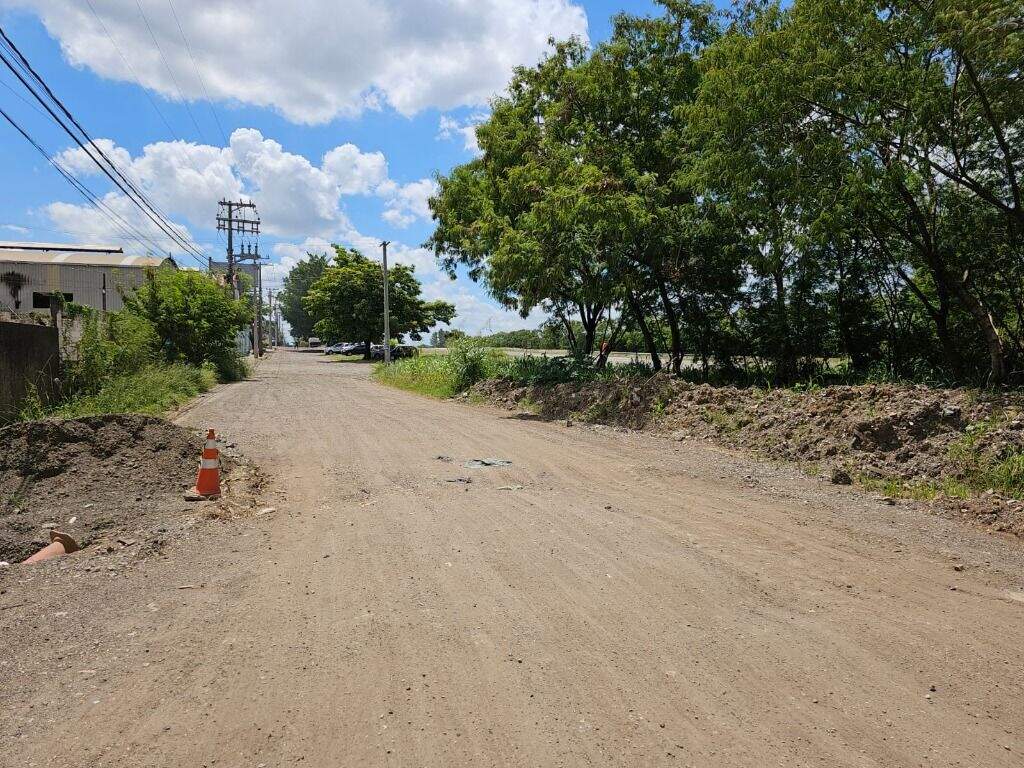 Barracão à venda no Taquaral: 
